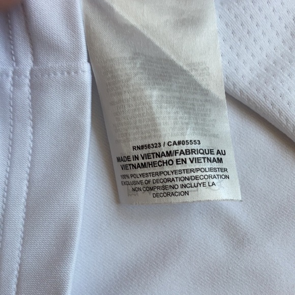 Men’s Nike Red and White shirt - Picture 4 of 7